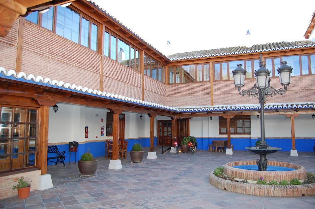 Hotel El Cortijo De Daimiel Buitenkant foto