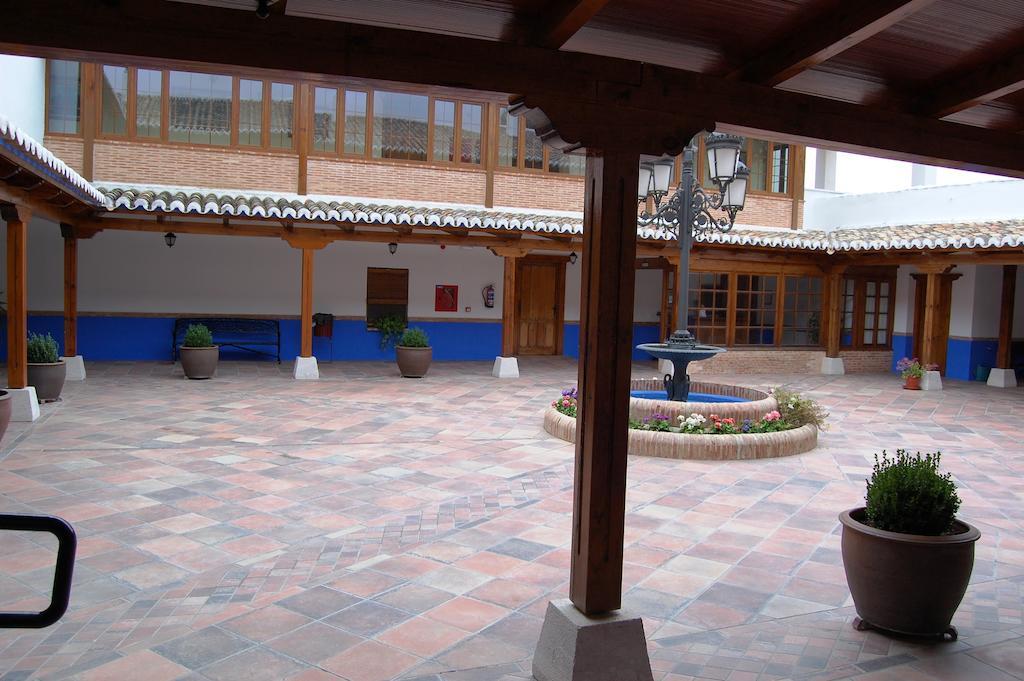 Hotel El Cortijo De Daimiel Buitenkant foto