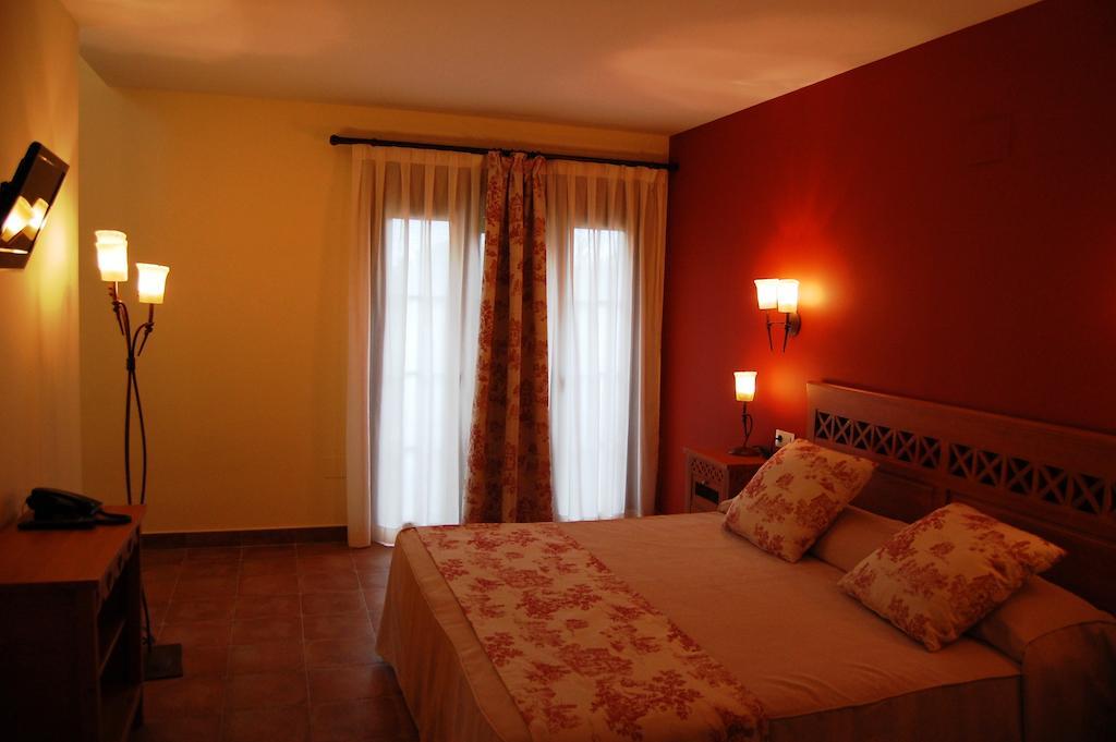 Hotel El Cortijo De Daimiel Kamer foto