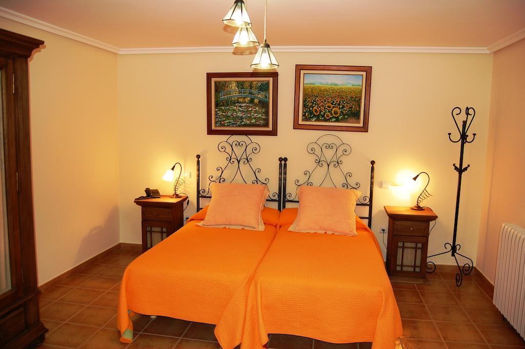 Hotel El Cortijo De Daimiel Kamer foto